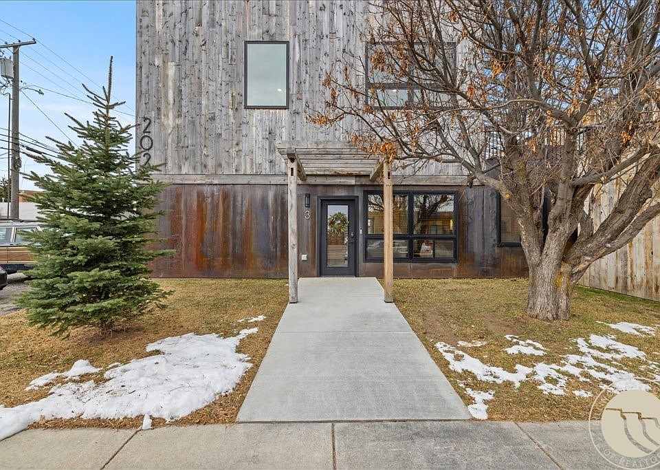 1st image of 202 Hauser Ave S #3