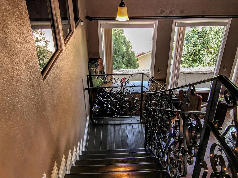 356 S Mohler Dr — Photo 12