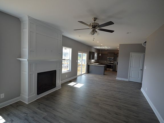 4th image of 134 Ringgold Ests Lot 134