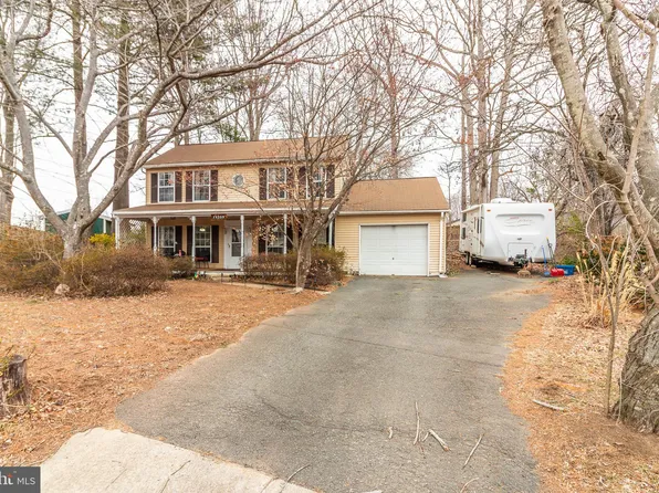 14359 Shaw Ct, Woodbridge, VA 22193