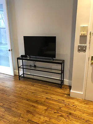 Rented by Loftey LLC | media 135