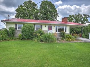 507 Woodland Cir, Bristol, VA 24201