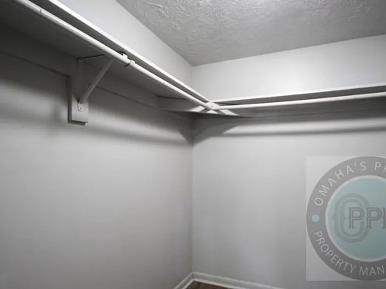 Benson Garden Apartments — Photo 10