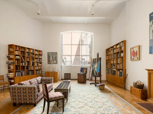 27 West 67th Street 2FE image 3 of 15