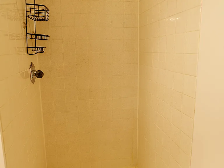 2750 Greenbriar Dr — Photo 25