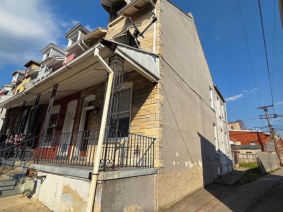 2nd image of 333 S 17th St #1/2