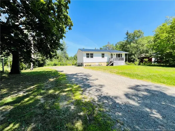 179 Union St, Saint Stephen, NB E3L 1W2