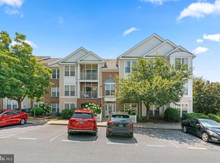 12004 Amber Ridge Cir #B-104, Germantown, MD 20876