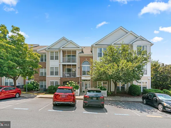 12004 Amber Ridge Cir #B-104, Germantown, MD 20876