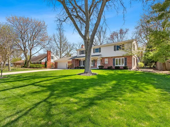 411 Saint Marys Blvd, Green Bay, WI 54301