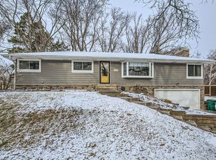 171 Colleen Ave, Shoreview, MN 55126