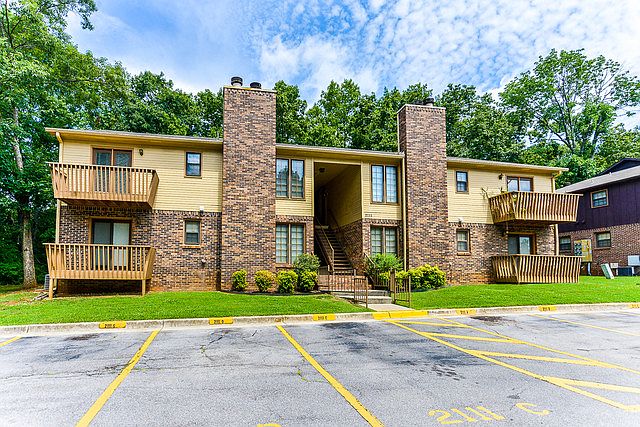 1st image of 2111 Epworth Dr NE APT G