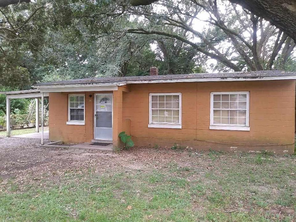 1st image of 41 Randolph Dr