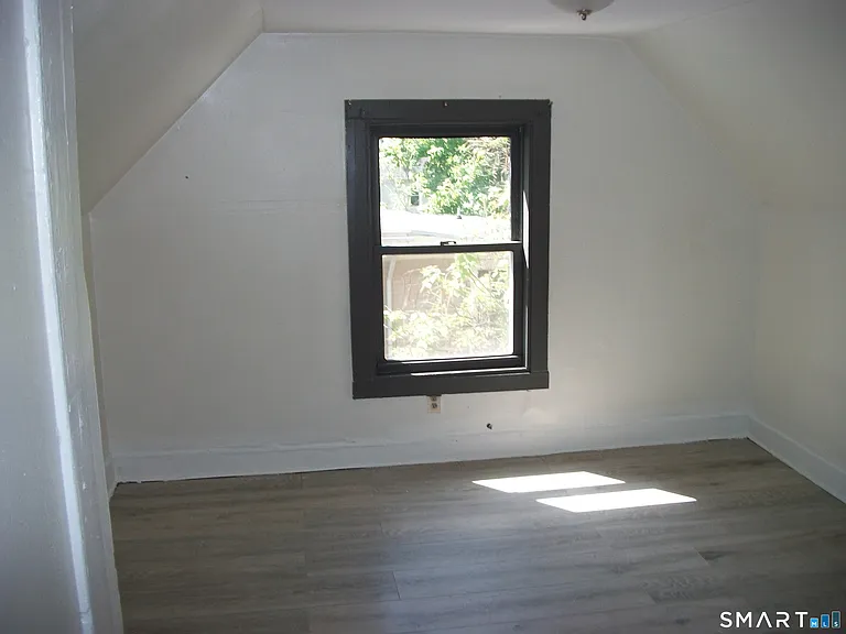 27 Lilac St #2 — Photo 13