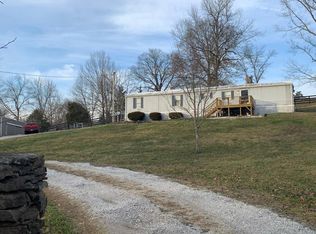390 Smalley Branch Rd, Cynthiana, KY