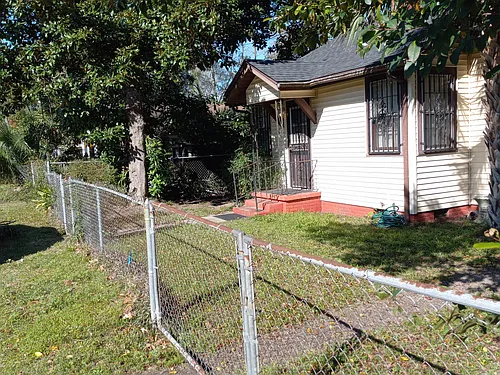 1004 N U St Photo 1