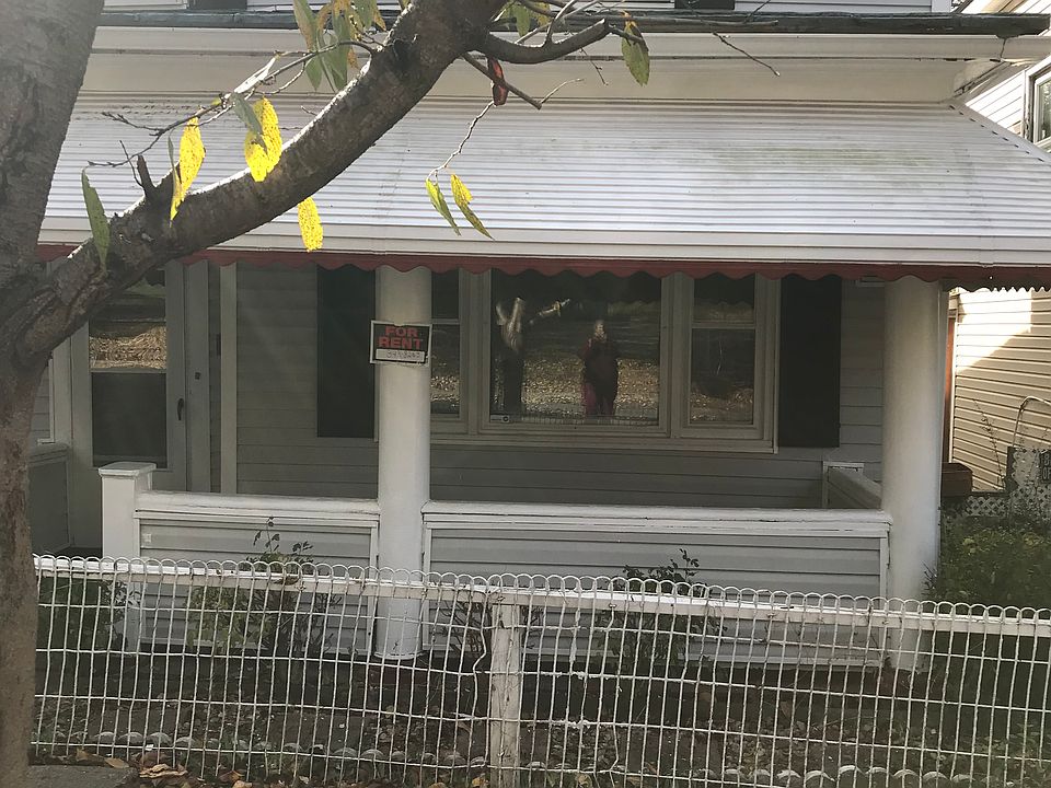 1st image of 506 Harrison Ave NW