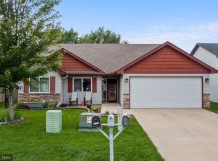 21115 Cameron Way, Farmington, MN 55024
