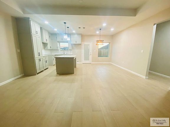 3rd image of 7606 Agave Ave