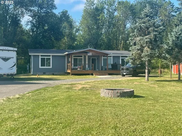 27760 SE Bartlemay Rd, Eagle Creek, OR 97022