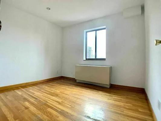 Rented by Corcoran | media 19