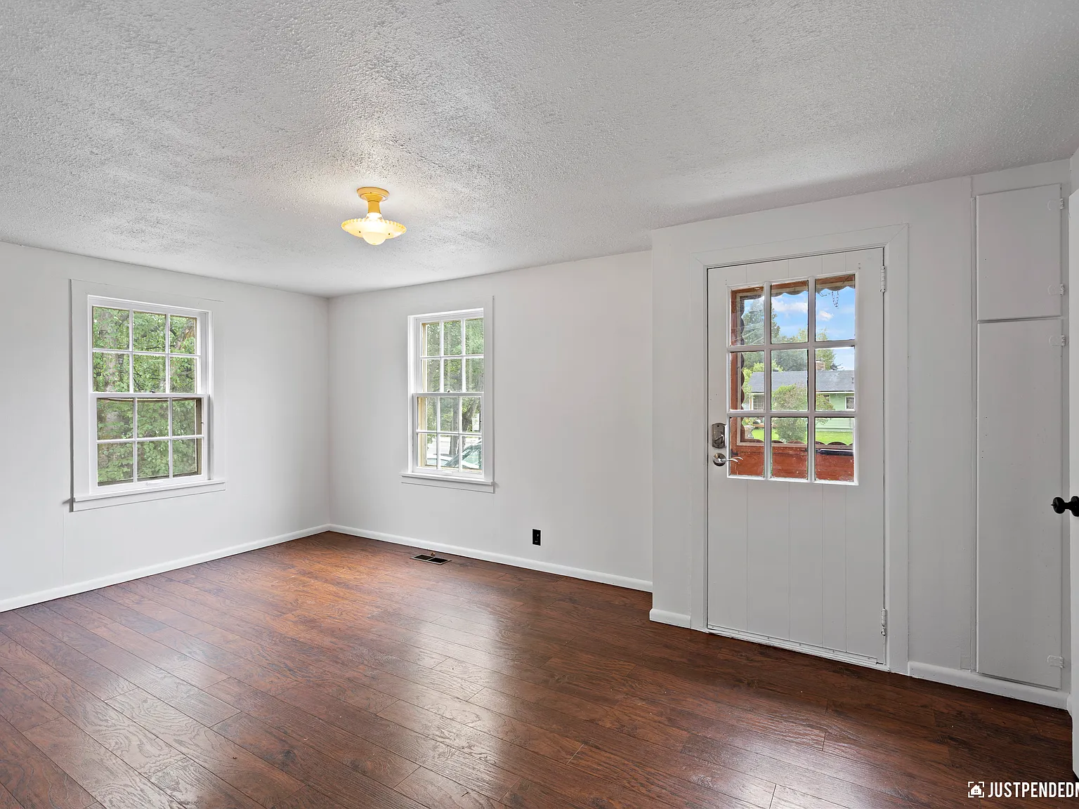 1417 Karluk St. — Photo 2
