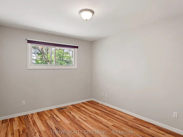 624 Mornington Ave — Photo 14