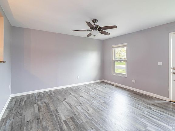 4th image of 2665 Haverknoll Dr