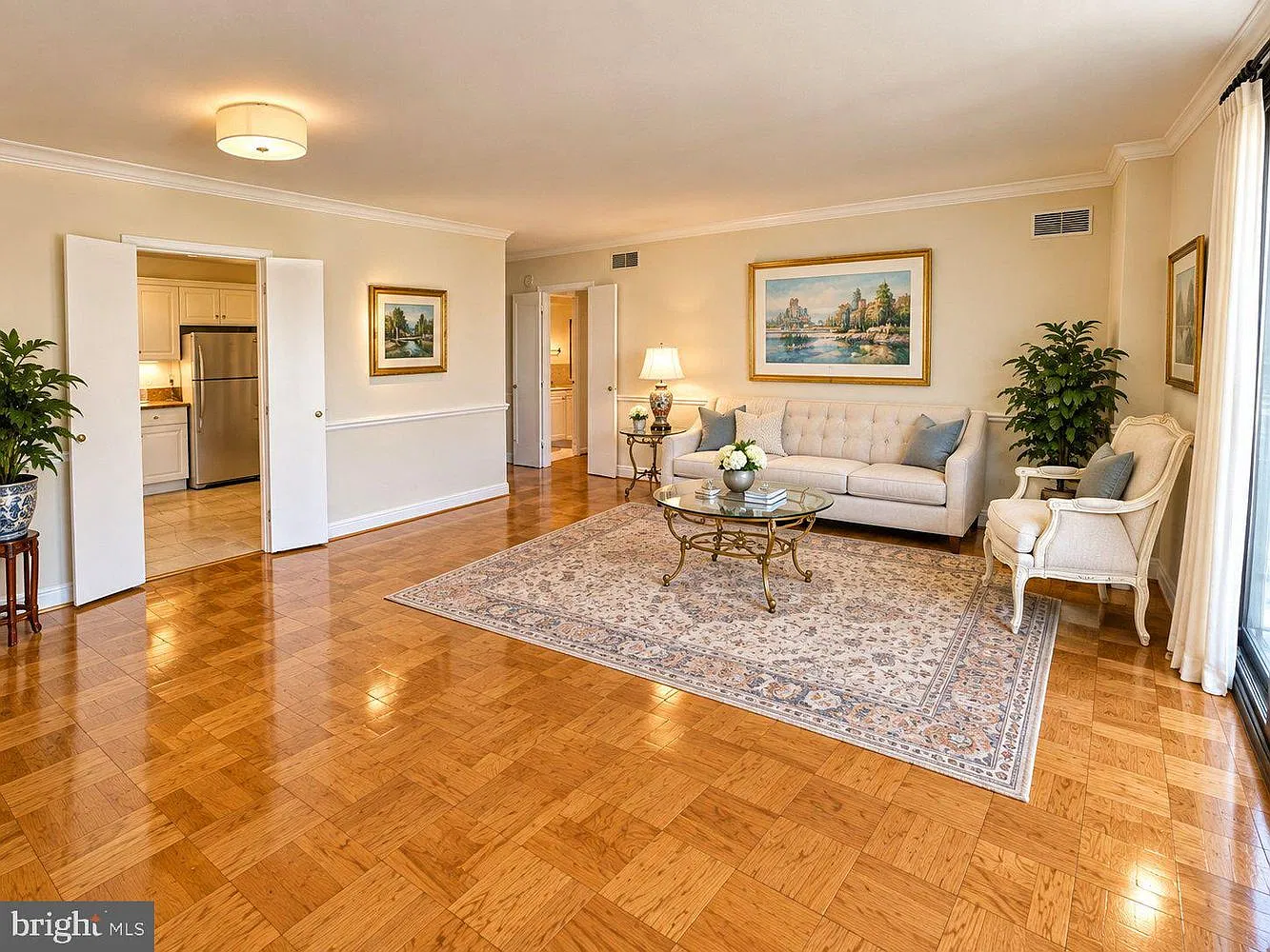 1 bed, 799 sqft, $2,350 — Photo 3