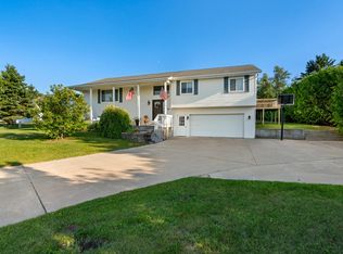 139 Vantage View Dr, Petoskey, MI 49770