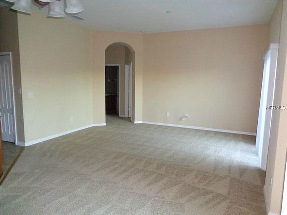 5th image of 1411 Pine Oak Trl
