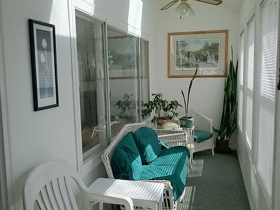 Sun porch