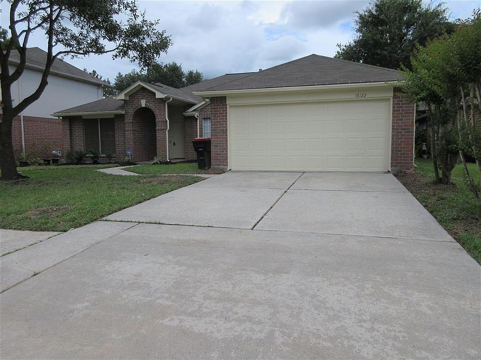 1st image of 16122 Kelley Green Ct