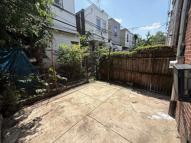3417 Hartville St — Photo 17