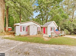 5621 Douglas St, Saint Leonard, MD 20685