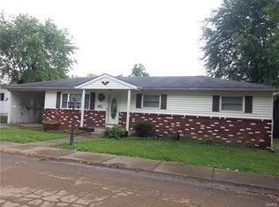 4 Westside Dr, Fredericktown, MO 63645