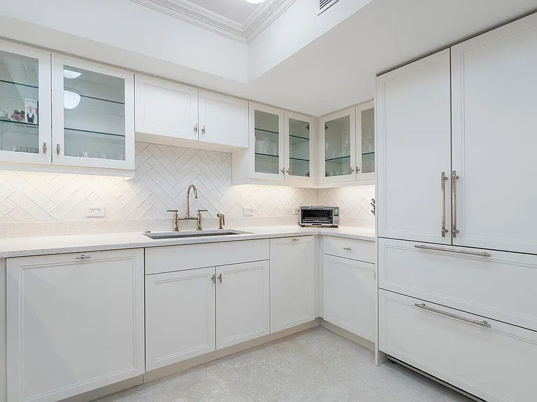 130 Sunrise Ave #616 — Photo 11