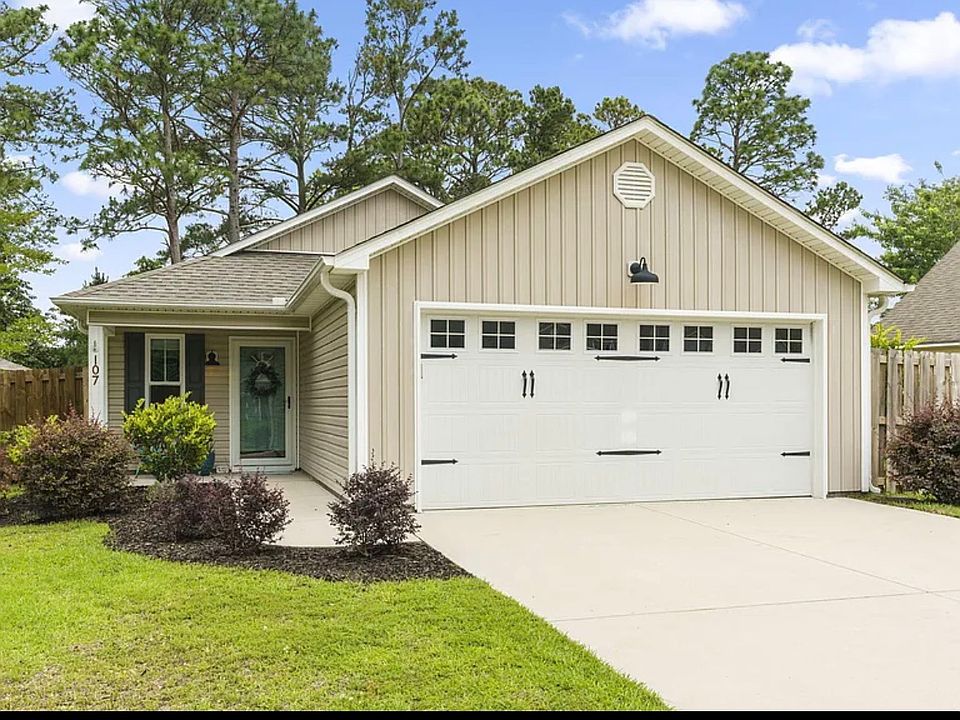 1st image of 107 Holly Tree Ln