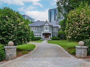 210 Peachtree Cir NE, Atlanta, GA 30309