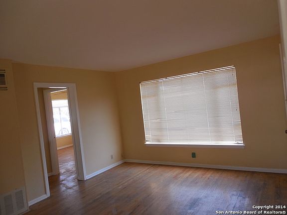 5th image of 335 Mink Dr