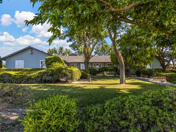 5435 Ranch Rd #R, Vacaville, CA 95687