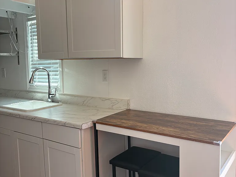 330 Willow Bend Dr #D1 — Photo 5