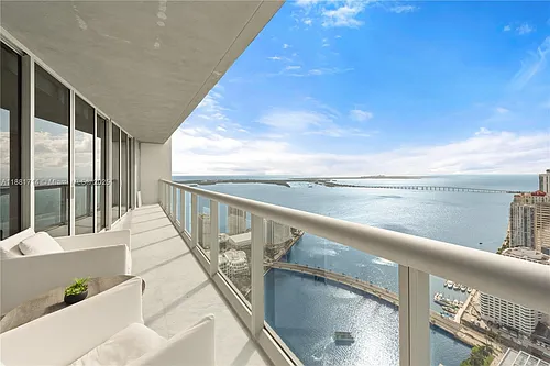 495 Brickell Ave #5003 Photo 1