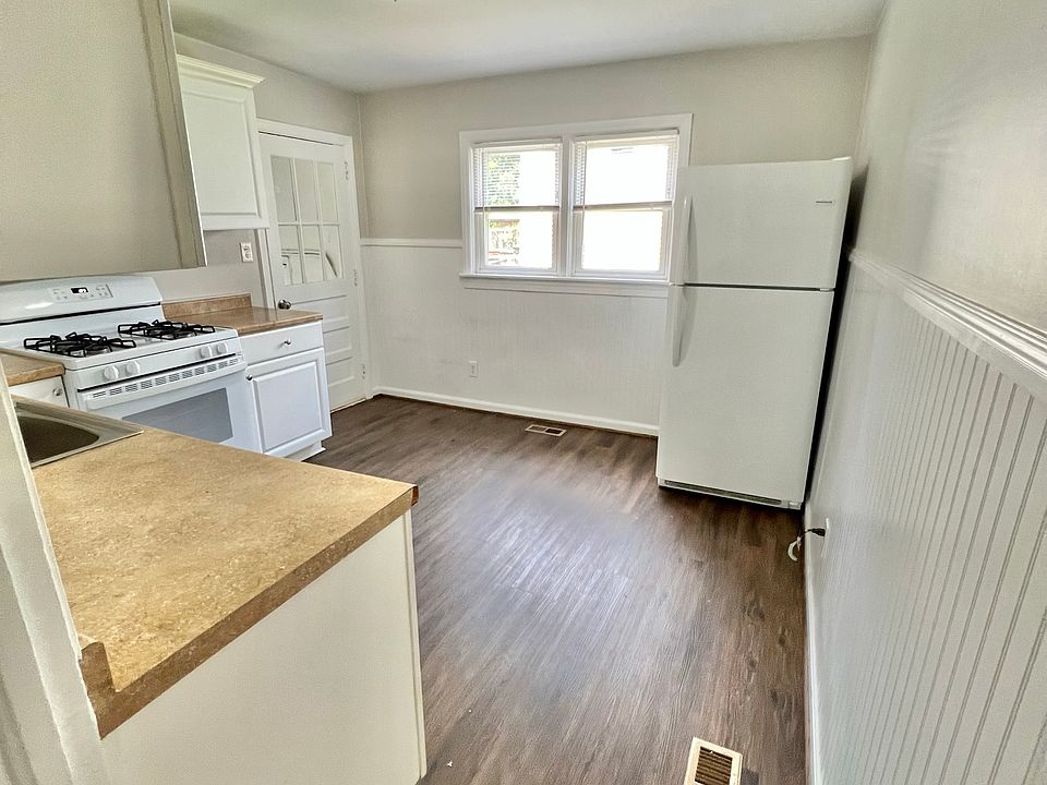 1st image of 2715 McKann Ave