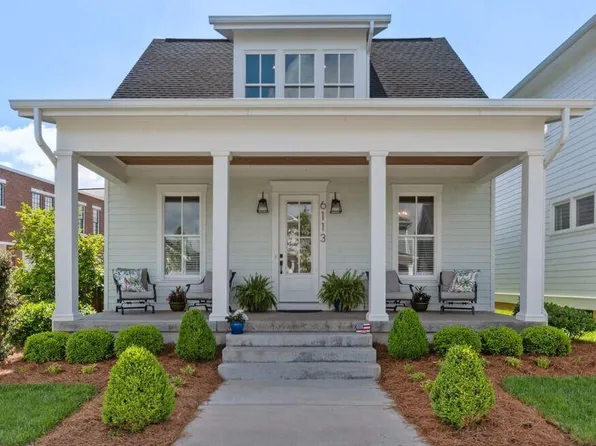 6113 Saint Bernadette Ave, Prospect, KY 40059