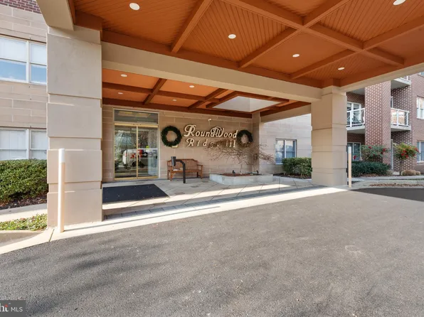 12251 Roundwood Rd Unit 402, Lutherville Timonium, MD 21093