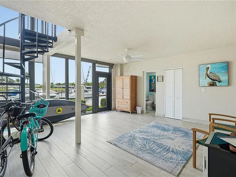 803 River Point Dr #107B — Photo 11
