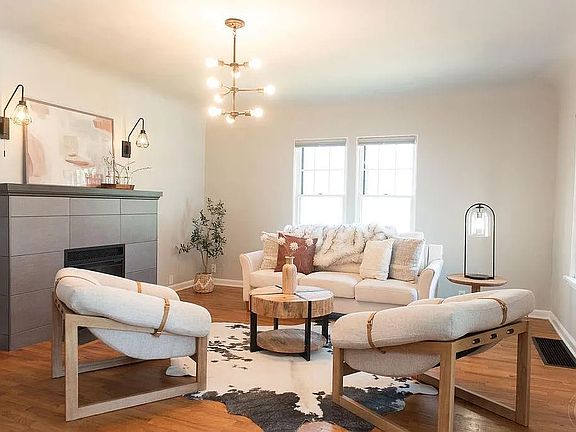 Upstairs living room, bright and airy