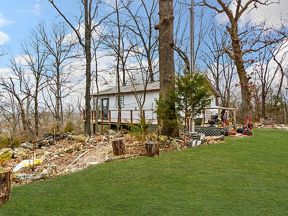2nd image of 28677 Farm Road 1260