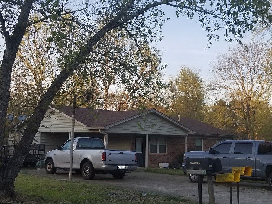 2nd image of 2790 Indian Hills Rd